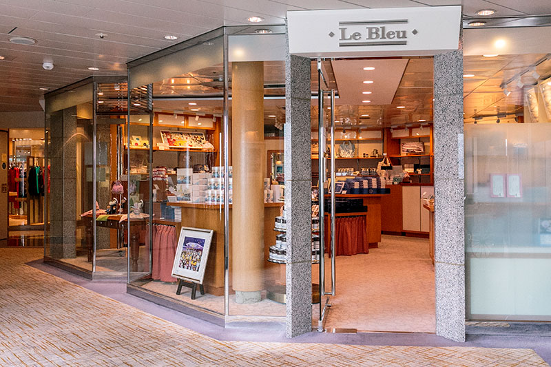 船内ショップ「Le Bleu」