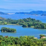 島々が浮かぶ日本三景・松島の眺め